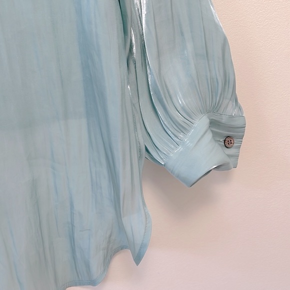 Vince Camuto Women’s Tie waist Iridescent Blouse size Small - Picture 4 of 8